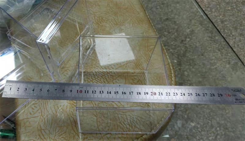 Chocolate transparent box mold